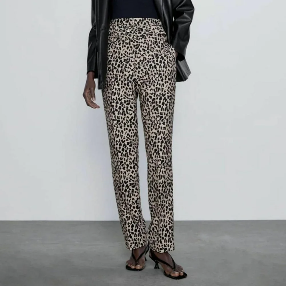 Zara Belted Animal Print Leopard Belted Trousers Pants NEW without Tags! Medium